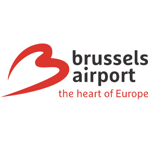 Logo de l'Aéroport de Bruxelles avec un cœur rouge et le slogan 'the heart of Europe'