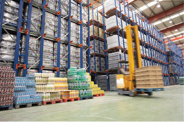 Photo-of-warehouse-forklift