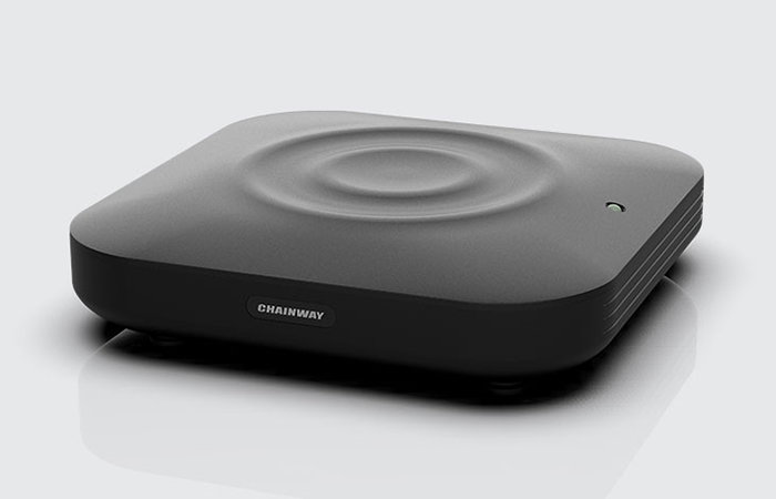 The image displays a sleek, modern Chainway RFID reader with a distinctive circular indentation